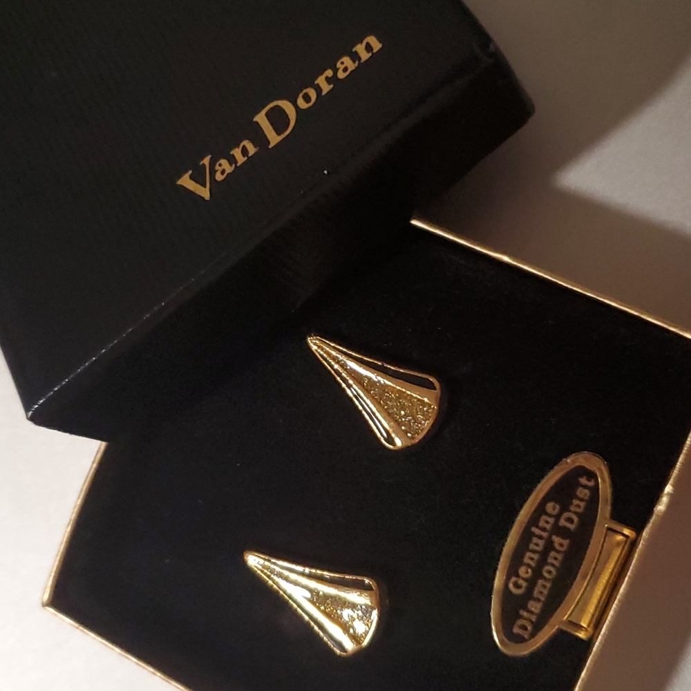 Vintage Real Dimond Dust Van Doran Clip on earrings
